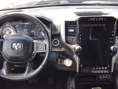 Used 2020 RAM 1500 Limited w/ Black Appearance Package image 18