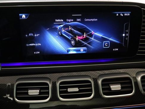 Used 2025 Mercedes-Benz GLE 63 AMG S w/ Driver Assistance Package image 27