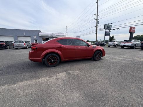 Used 2014 Dodge Avenger R/T w/ Sun/Sound Group FWD image 20
