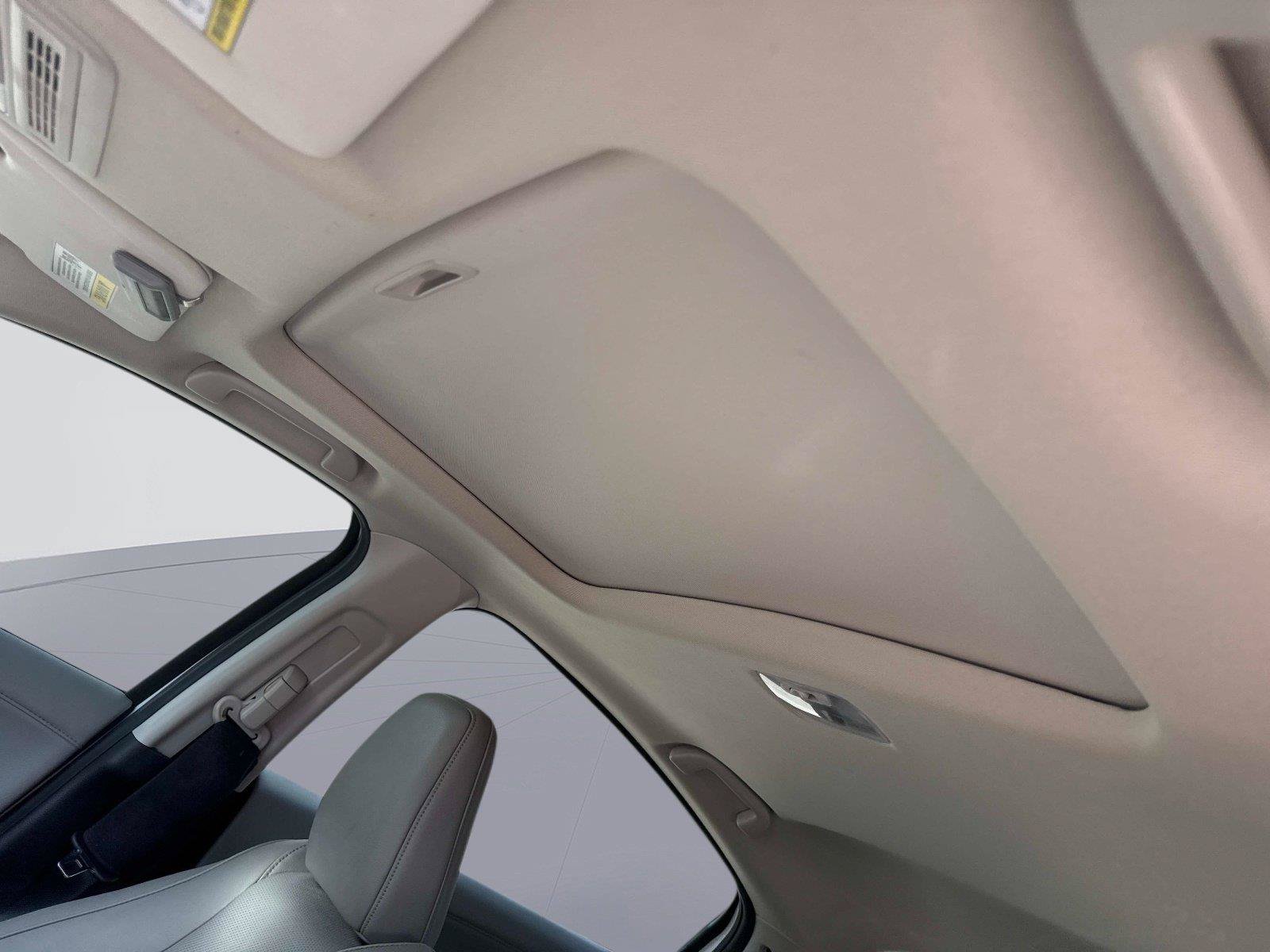 Certified 2021 Honda HR-V EX-L image 31