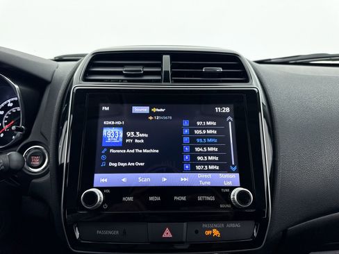 Used 2021 Mitsubishi Outlander Sport SE image 4