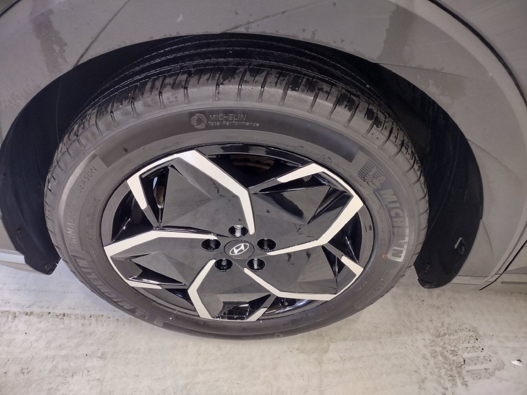 Certified 2024 Hyundai Ioniq 5 SEL AWD/4WD image 14