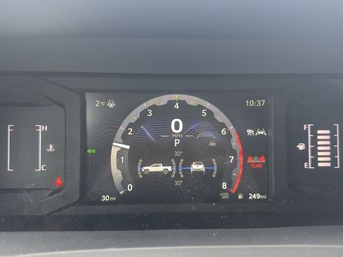 Used 2025 Toyota Tacoma SR image 30