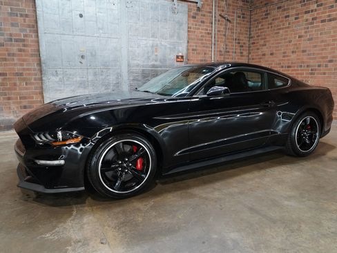 Used 2019 Ford Mustang Bullitt w/ Bullitt Electronics Package RWD image 8
