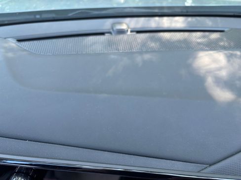 Used 2025 Chevrolet Equinox LT image 18