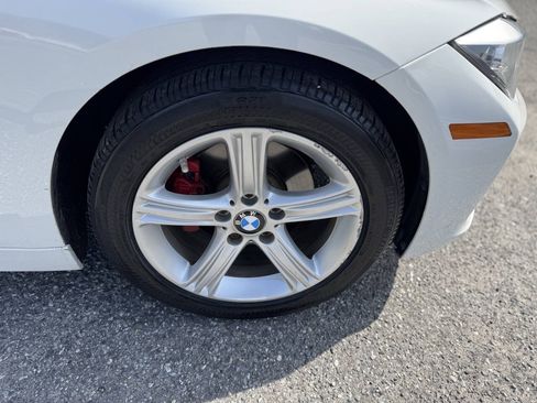 Used 2014 BMW 320i xDrive Sedan AWD/4WD image 49
