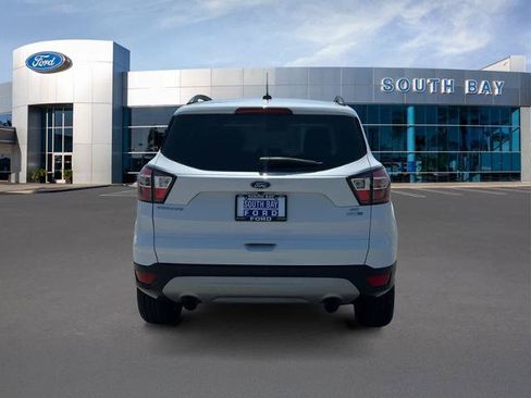 Certified 2018 Ford Escape SE AWD/4WD image 4