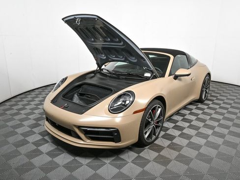 Certified 2023 Porsche 911 Targa 4S image 27
