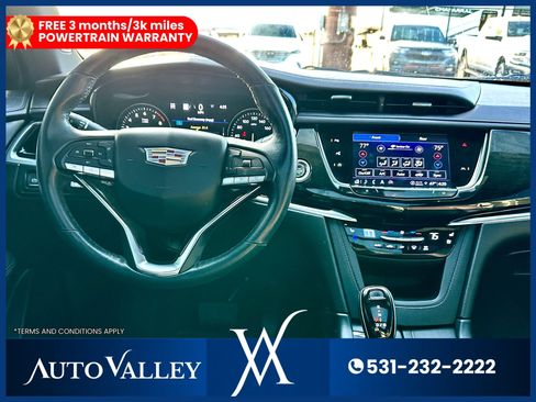 Used 2022 Cadillac XT6 Premium Luxury w/ Technology Package image 32