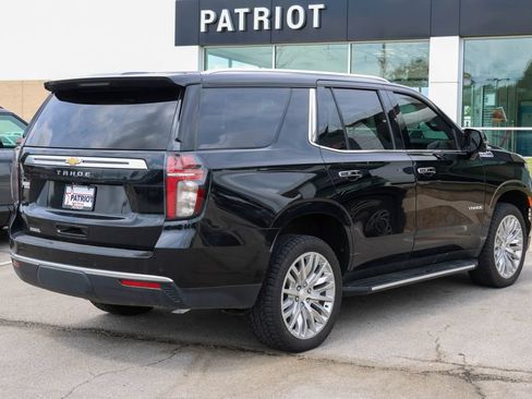 Used 2024 Chevrolet Tahoe High Country AWD/4WD image 3