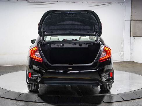 Used 2017 Honda Civic EX image 27