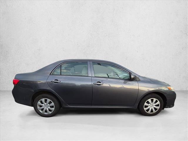 Used 2010 Toyota Corolla LE FWD image 4
