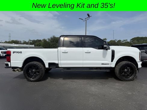 Used 2025 Ford F250 Lariat w/ Black Appearance Package AWD/4WD image 3
