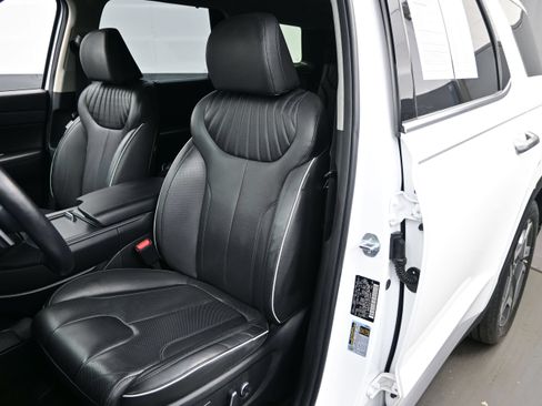 Used 2023 Hyundai Palisade Limited AWD/4WD image 12