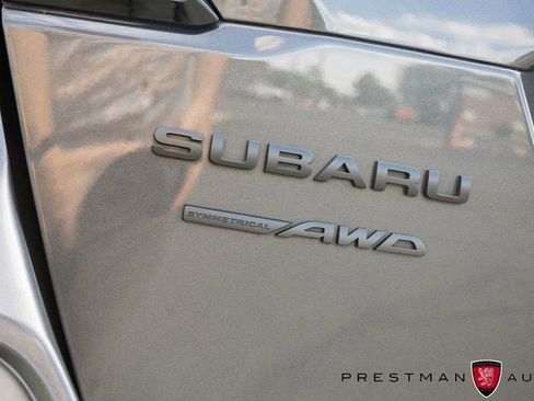 Used 2025 Subaru Outback Limited AWD/4WD image 41