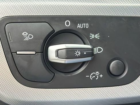 Used 2018 Audi A4 2.0T allroad Premium Plus w/ Premium Plus Package image 21