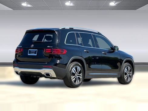 Certified 2024 Mercedes-Benz GLB 250 4MATIC image 9