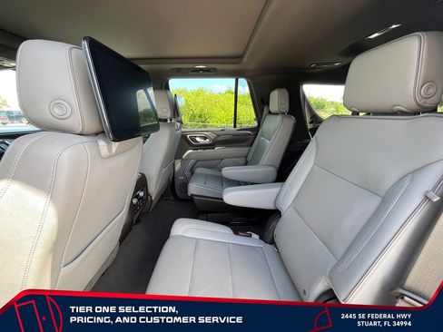 Used 2021 GMC Yukon SLT w/ SLT Luxury Plus Package RWD image 11