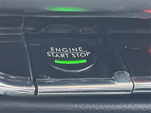 Used 2021 Lincoln Nautilus AWD w/ Equipment Group 101A image 33