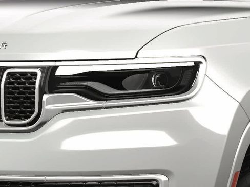 New 2025 Jeep Wagoneer Series II image 13