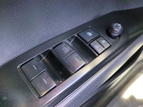 Used 2025 Toyota Camry LE w/ Convenience Package FWD image 21