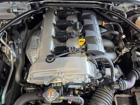 New 2025 MAZDA MX-5 Miata Club image 17