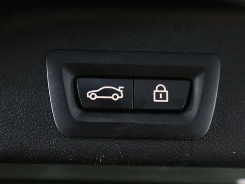 Used 2022 BMW X5 xDrive40i AWD/4WD image 24