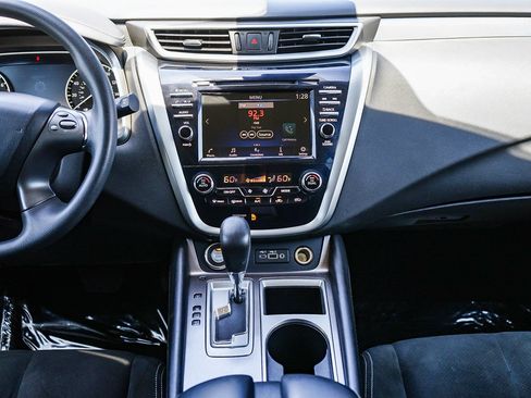 Used 2023 Nissan Murano S AWD/4WD image 14