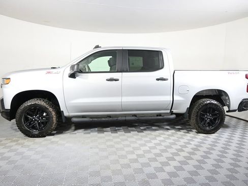 Used 2022 Chevrolet Silverado 1500 Custom Trail Boss w/ Safety Confidence Package AWD/4WD image 2