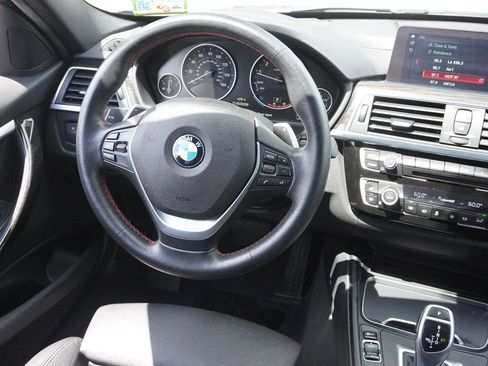 Used 2018 BMW 330i xDrive Sedan AWD/4WD image 34