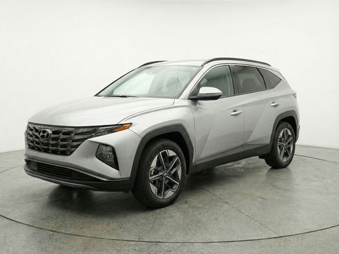 Used 2025 Hyundai Tucson SEL image 3