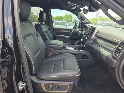 Used 2021 RAM 1500 Limited w/ Night Edition AWD/4WD image 8