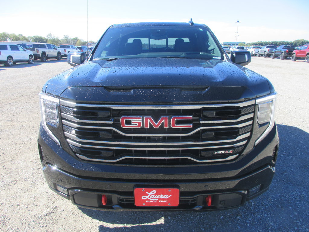 New 2026 GMC Sierra 1500 AT4 w/ AT4 Premium Package AWD/4WD image 11