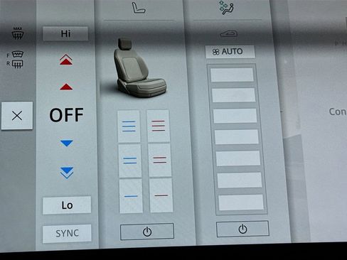 Used 2025 Land Rover Range Rover Sport SE image 23