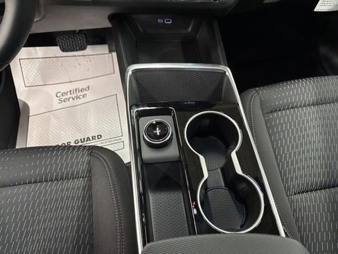 New 2026 Chevrolet Equinox LT w/ Safety and Technology Package AWD/4WD image 18