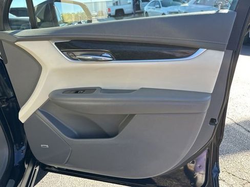 Certified 2022 Cadillac XT6 Premium Luxury w/ Technology Package image 26