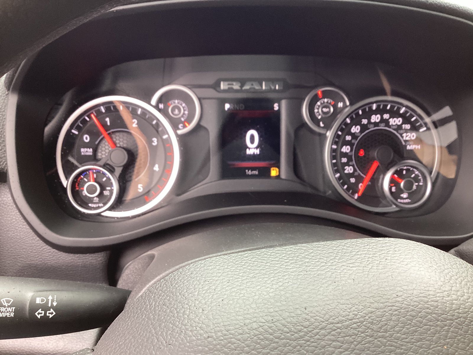 Used 2025 RAM 3500 Laramie AWD/4WD image 22