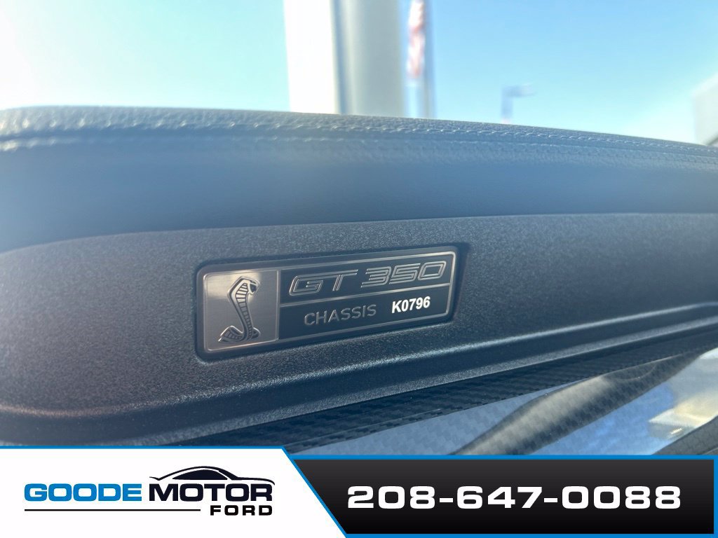 Used 2019 Ford Mustang Shelby GT350 w/ Technology Package RWD image 21