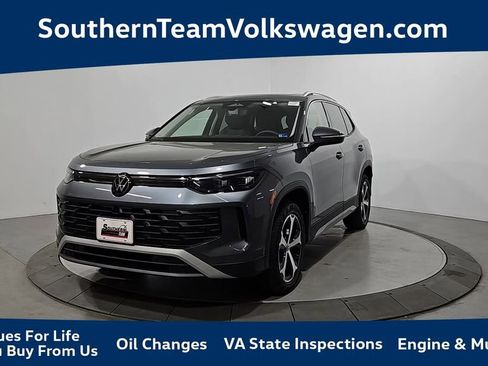 New 2026 Volkswagen Tiguan SE AWD/4WD image 1
