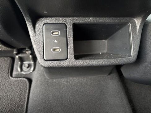 Used 2024 Kia Seltos S image 32