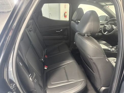 Used 2025 Hyundai Santa Cruz SEL FWD image 21