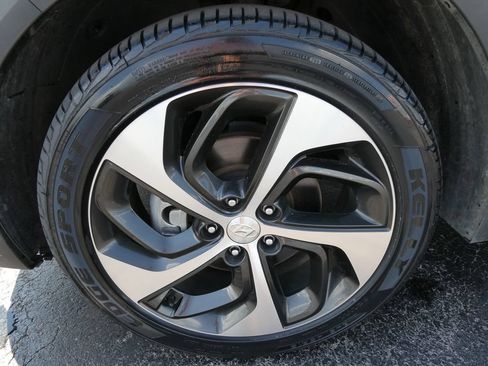 Used 2017 Hyundai Tucson Limited w/ Limited Ultimate Package 03 AWD/4WD image 9
