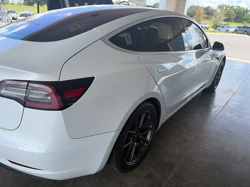 Used 2018 Tesla Model 3 RWD image 6