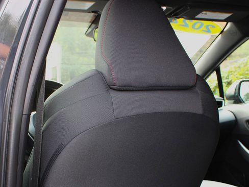 Used 2024 Toyota Corolla SE image 15