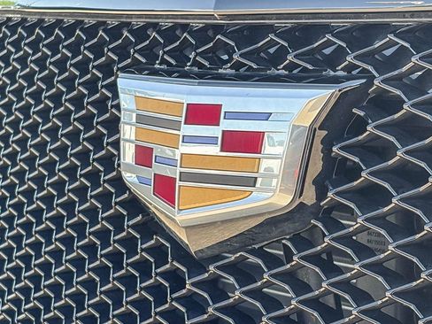 Certified 2023 Cadillac XT6 Sport image 13