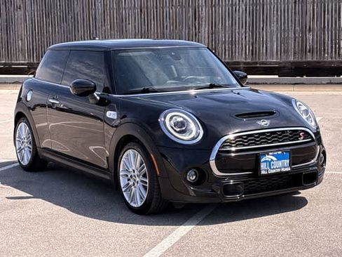 Used 2020 MINI Cooper S FWD image 8