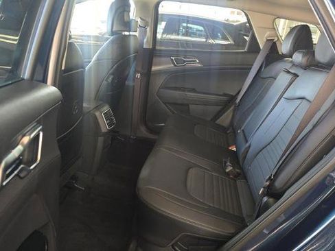 Used 2025 Kia Sportage SX Prestige image 9