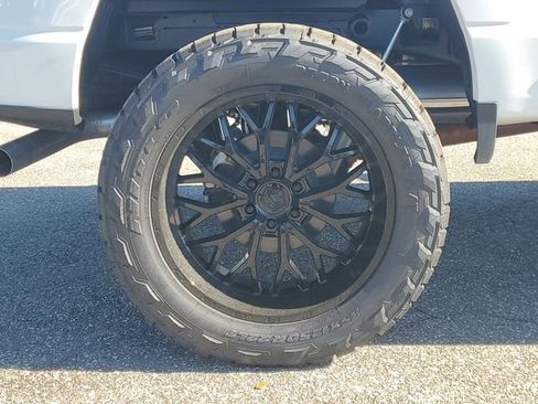 New 2025 Ford F150 XLT w/ Equipment Group 301A Standard image 6