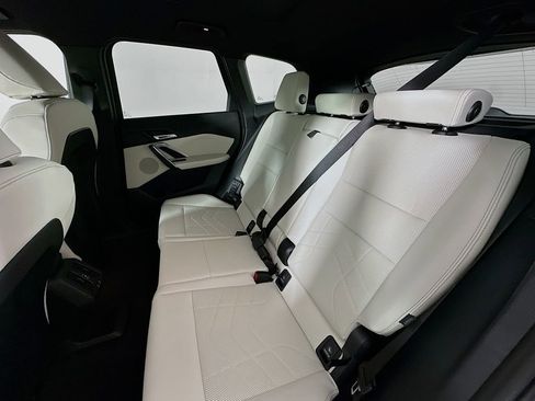 Used 2026 BMW X1 xDrive28i w/ Technology Package image 17