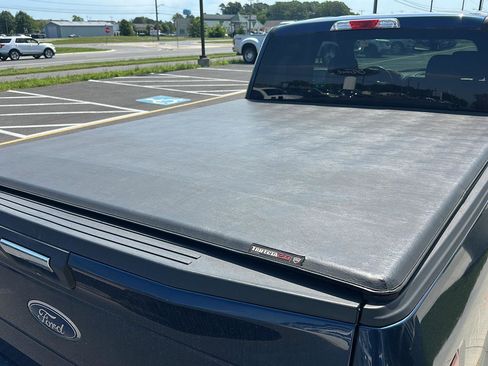 Used 2015 Ford F150 XLT w/ Equipment Group 301A Mid AWD/4WD image 13
